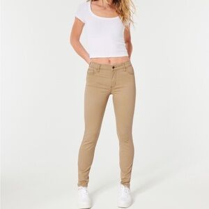 Hollister Women’s Mid Rise Super Skinny Jeans